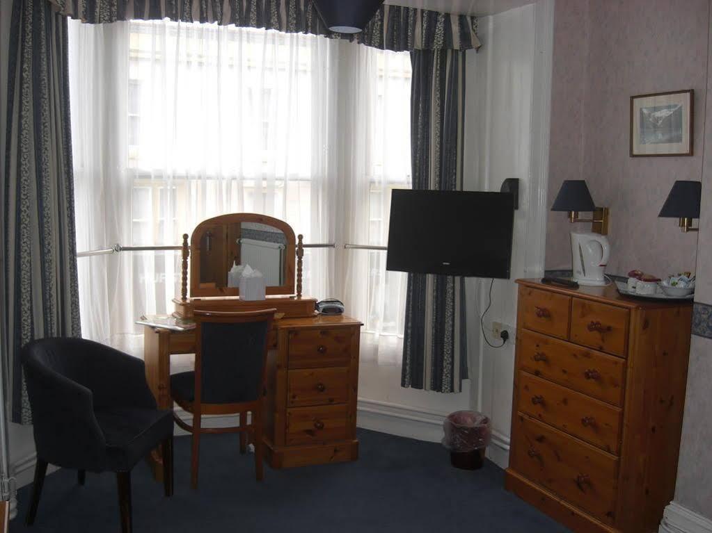 Yelf'S Hotel Ryde  Zewnętrze zdjęcie