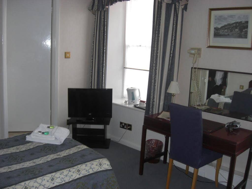 Yelf'S Hotel Ryde  Zewnętrze zdjęcie