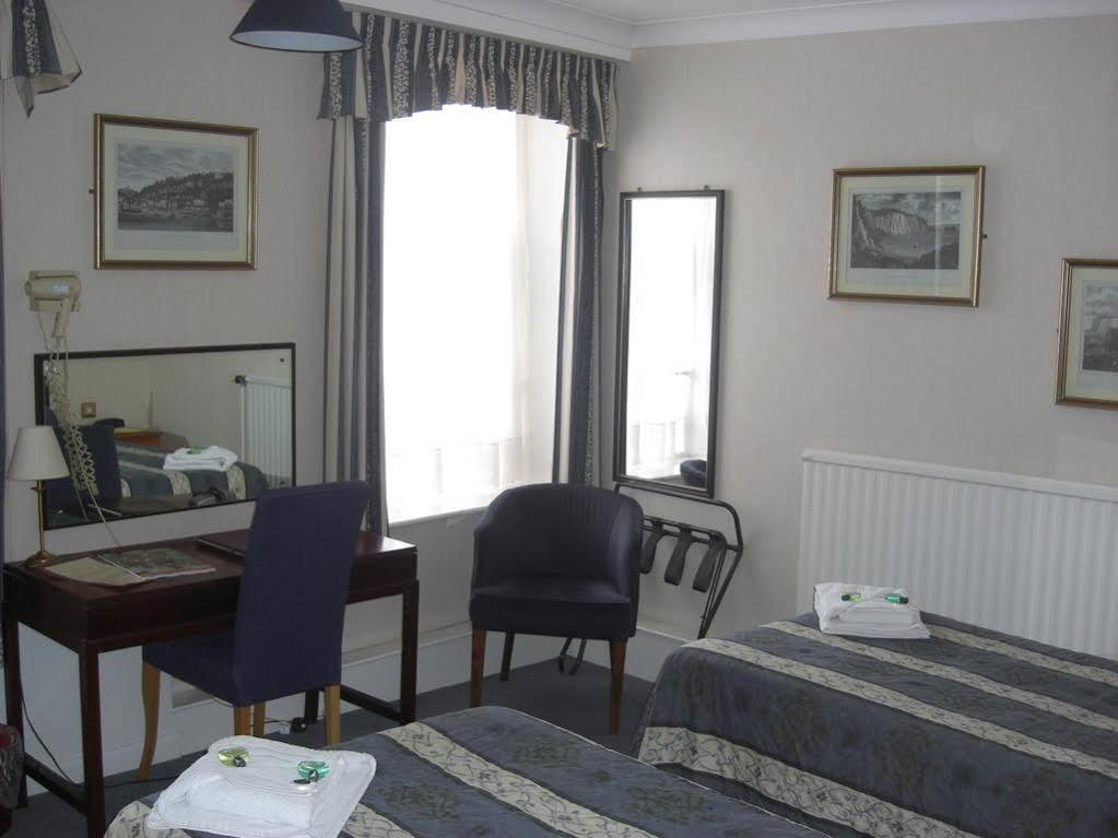 Yelf'S Hotel Ryde  Zewnętrze zdjęcie