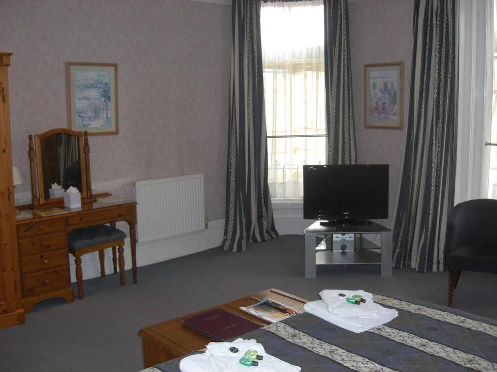Yelf'S Hotel Ryde  Zewnętrze zdjęcie